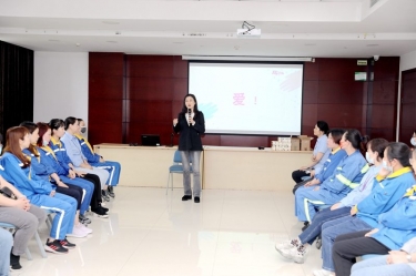 以愛為線，以懂為梁 | 景興紙業開展“與青春期孩子的溝通——懂是愛的前提”互動沙龍活動